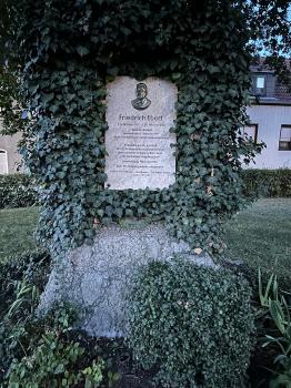 Friedrich Ebert (1871-1925) (Denkmal) (Kahla)
